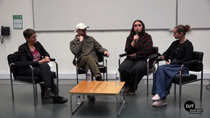 Table ronde sur les présentations des métiers de la communication.mp4